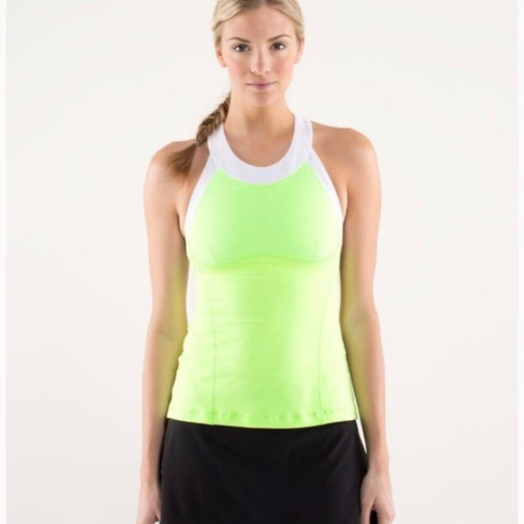 lululemon athletica Tops - NWOT Lululemon Run  Make it Count Tank Zippy Grn.